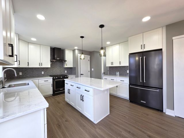 1605 Fox Field Drive, Belvidere, IL 61008