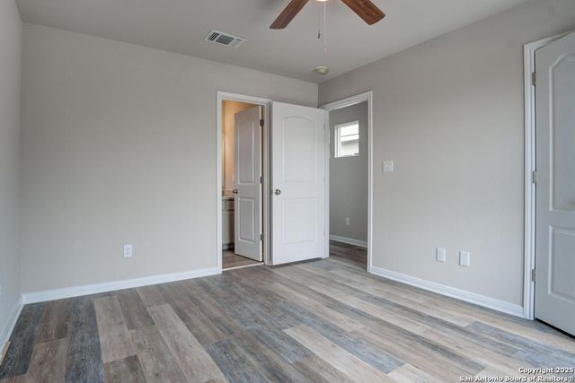 123 Lawton, San Antonio, TX 78237