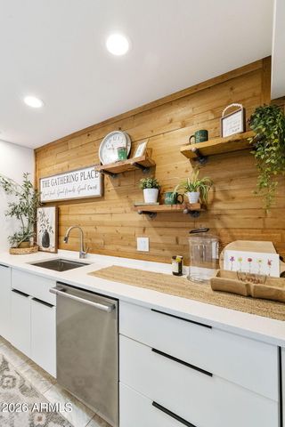 9702 E COCHISE Place, Sun Lakes, AZ 85248