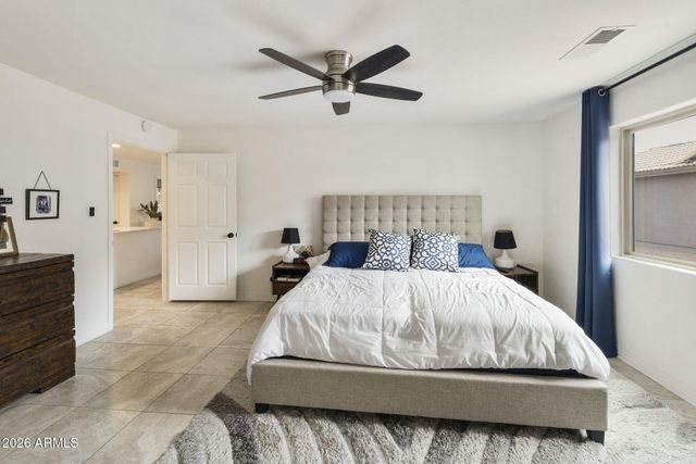 9702 E COCHISE Place, Sun Lakes, AZ 85248