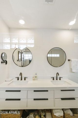 9702 E COCHISE Place, Sun Lakes, AZ 85248