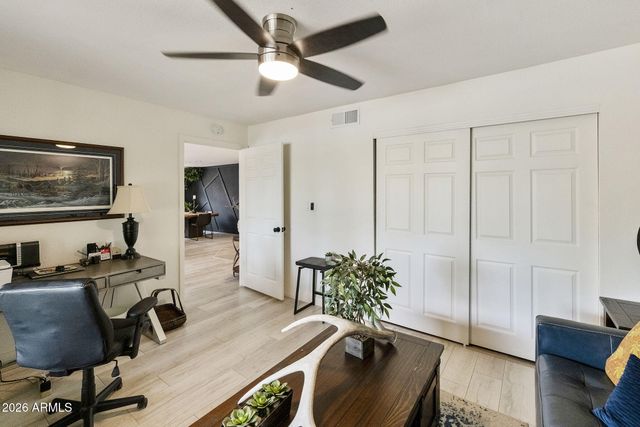 9702 E COCHISE Place, Sun Lakes, AZ 85248