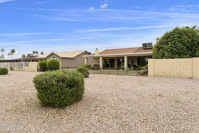 9702 E COCHISE Place, Sun Lakes, AZ 85248