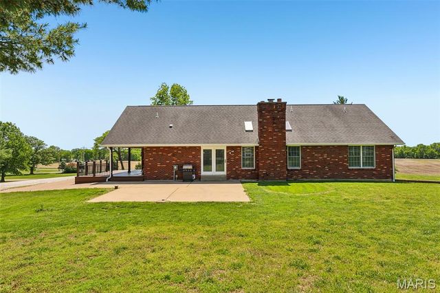 4165 Highway C, Moscow Mills, MO 63362