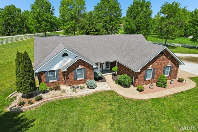 4165 Highway C, Moscow Mills, MO 63362