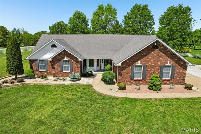 4165 Highway C, Moscow Mills, MO 63362