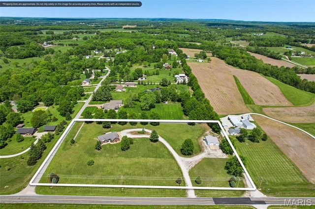 4165 Highway C, Moscow Mills, MO 63362