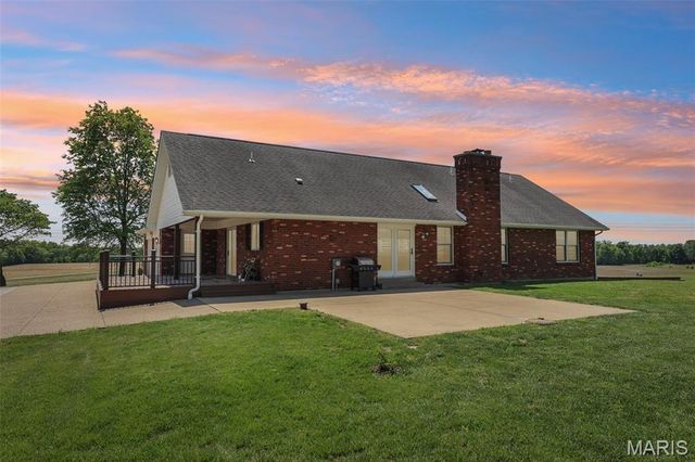 4165 Highway C, Moscow Mills, MO 63362