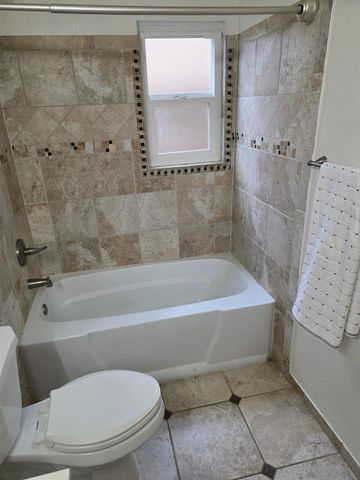 1624 Falmouth Way, Modesto, CA 95355