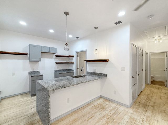 122 W Palm Beach Dr, Port Aransas, TX 78373