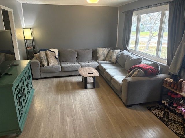 1002 Plaza Drive, Joliet, IL 60435