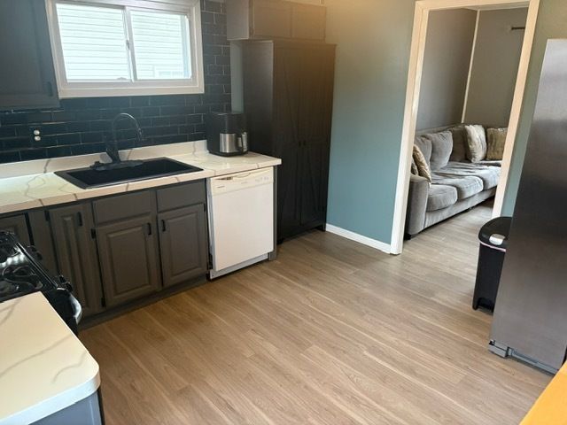 1002 Plaza Drive, Joliet, IL 60435