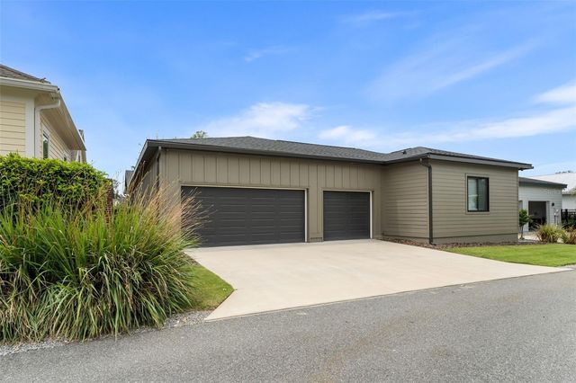 13116 SW 9TH ROAD, Newberry, FL 32669