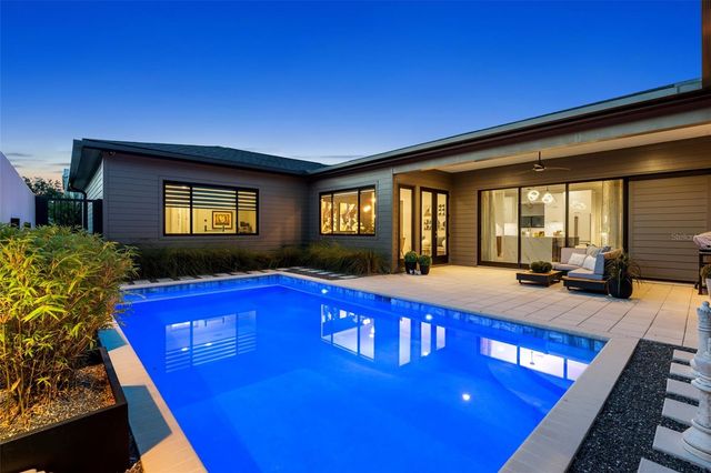 13116 SW 9TH ROAD, Newberry, FL 32669