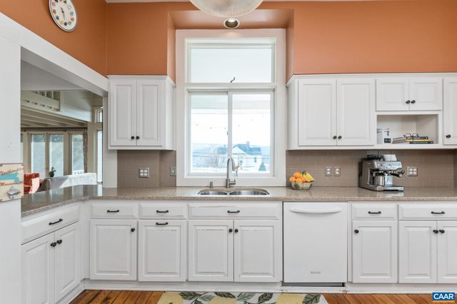 428 MAPLE AVE, Waynesboro, VA 22980