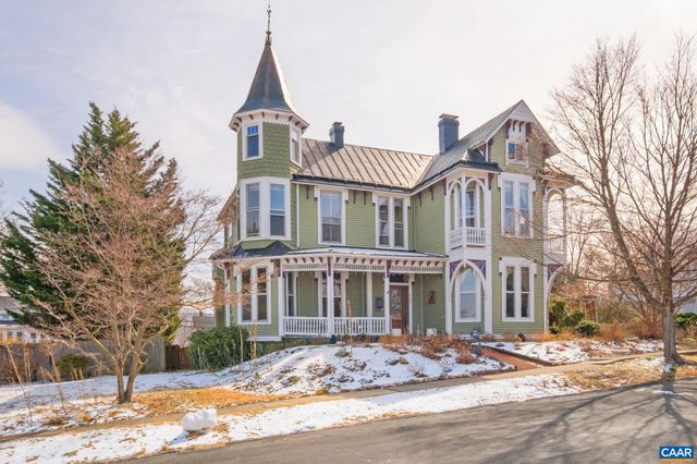 428 MAPLE AVE, Waynesboro, VA 22980