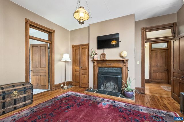 428 MAPLE AVE, Waynesboro, VA 22980