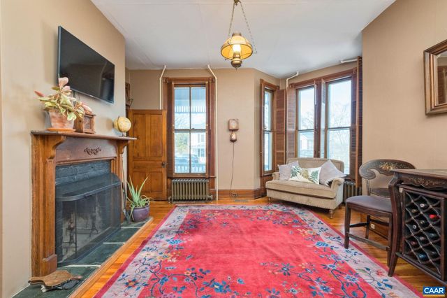 428 MAPLE AVE, Waynesboro, VA 22980