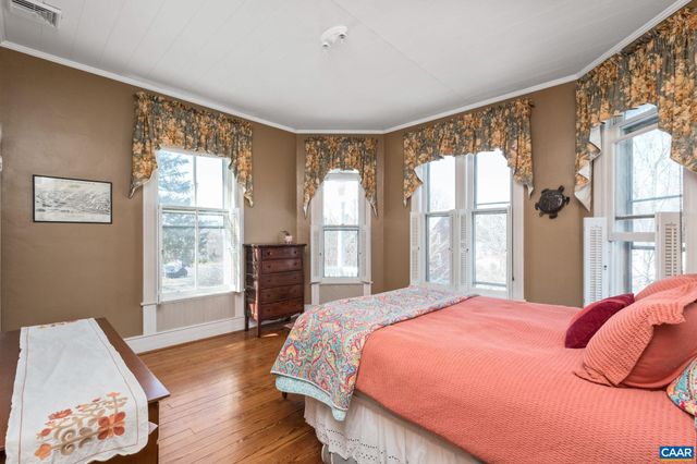 428 MAPLE AVE, Waynesboro, VA 22980