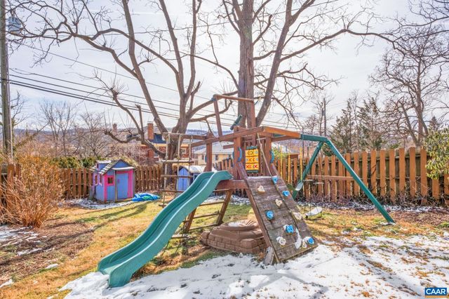 428 MAPLE AVE, Waynesboro, VA 22980