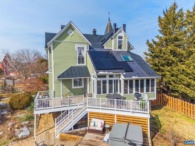 428 MAPLE AVE, Waynesboro, VA 22980