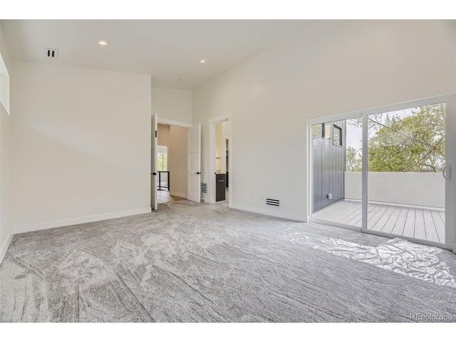 3212 S Dahlia St, Denver, CO 80222