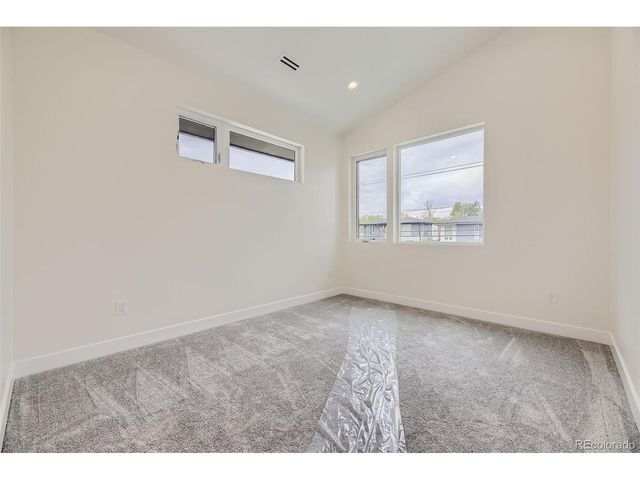 3212 S Dahlia St, Denver, CO 80222