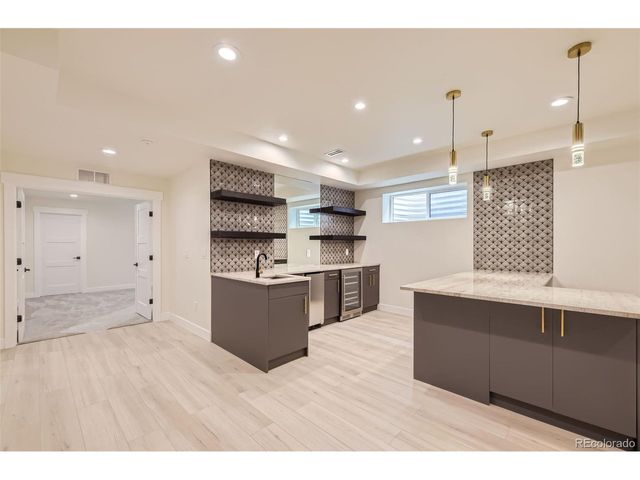 3212 S Dahlia St, Denver, CO 80222