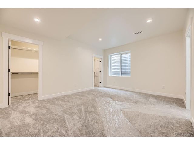 3212 S Dahlia St, Denver, CO 80222