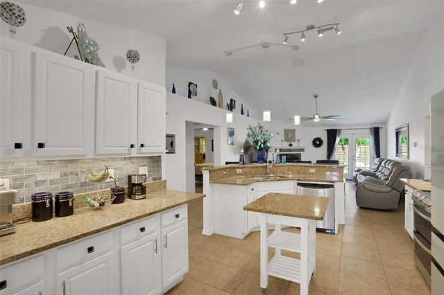 22 BURGUNDY PLACE, Palm Coast, FL 32137