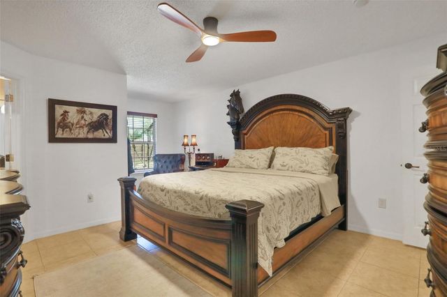 22 BURGUNDY PLACE, Palm Coast, FL 32137