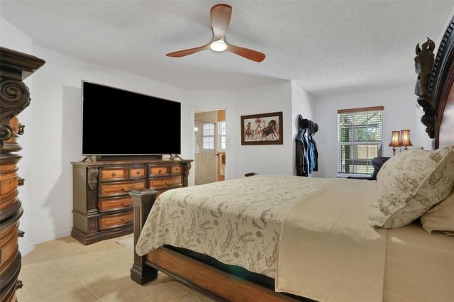 22 BURGUNDY PLACE, Palm Coast, FL 32137