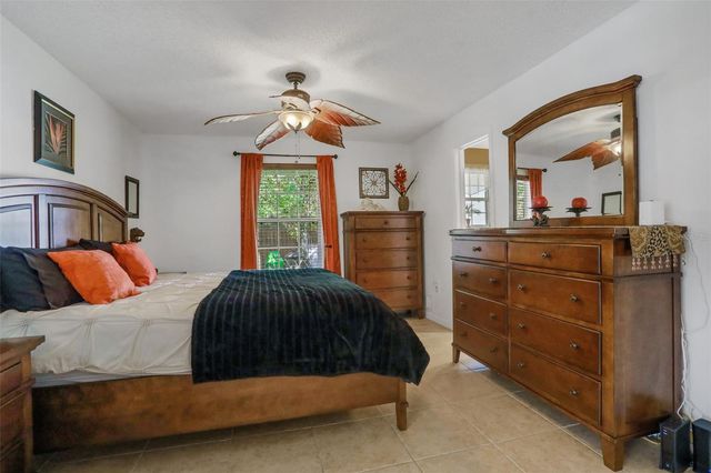 22 BURGUNDY PLACE, Palm Coast, FL 32137