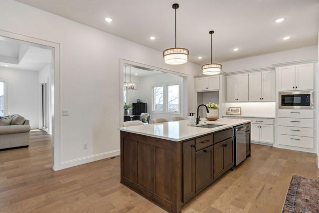 5092 E Ferdinand Court, Springfield, MO 65802