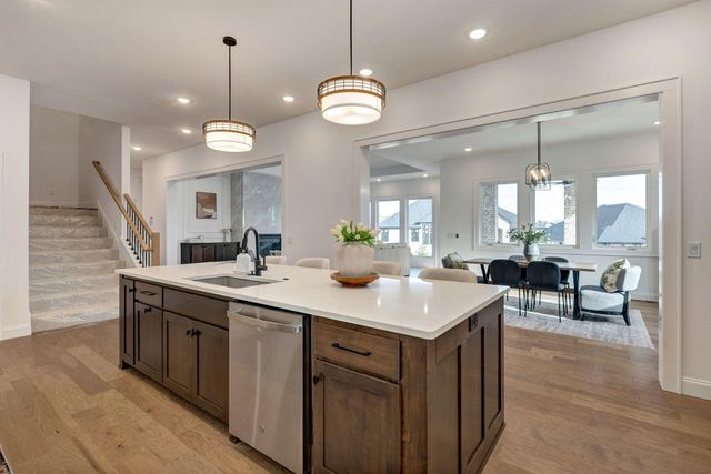 5092 E Ferdinand Court, Springfield, MO 65802