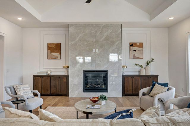 5092 E Ferdinand Court, Springfield, MO 65802