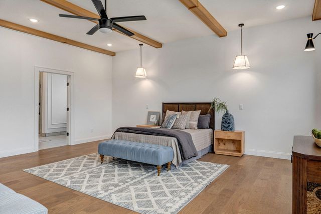 5092 E Ferdinand Court, Springfield, MO 65802