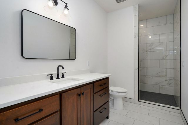 5092 E Ferdinand Court, Springfield, MO 65802