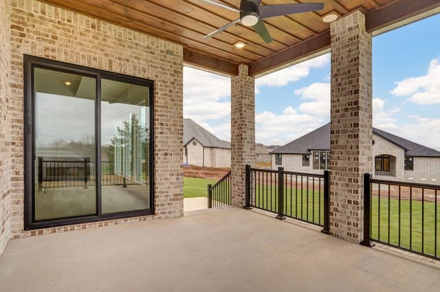 5092 E Ferdinand Court, Springfield, MO 65802