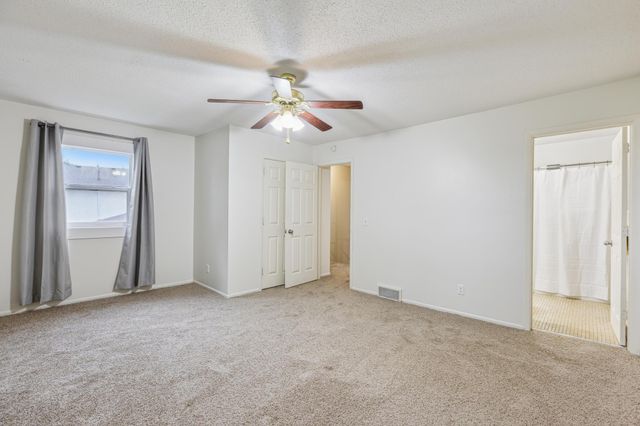 902 Ridge Drive SE, Saint Michael, MN 55376