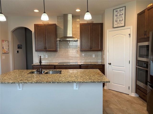 17042 CRESTMONT BOULEVARD, Clermont, FL 34711