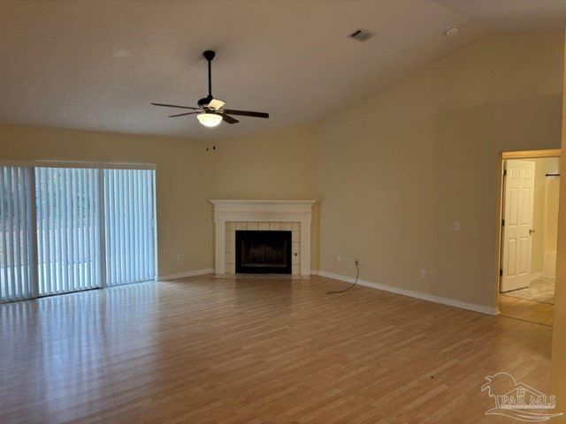 1841 Southbay Dr, Pensacola, FL 32506