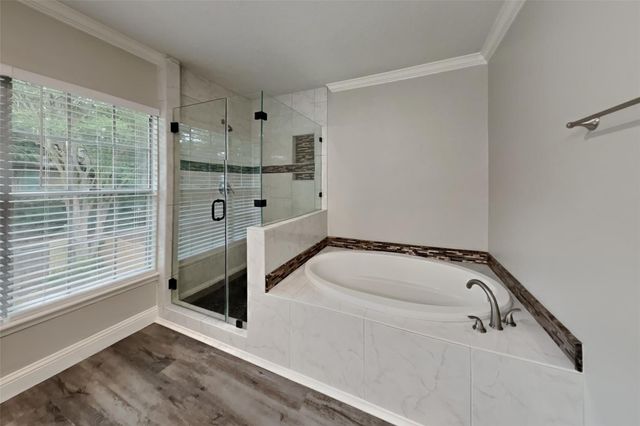 9322 Bayou Bluff Drive, Spring, TX 77379