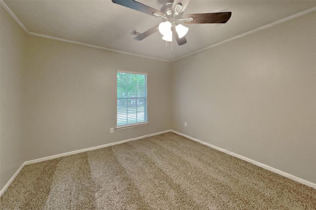 9322 Bayou Bluff Drive, Spring, TX 77379