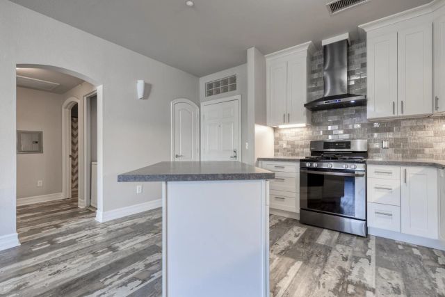 550 Park Blvd. 2308, San Diego, CA 92101