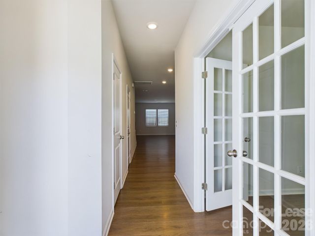 15611 Country House Street, Charlotte, NC 28273