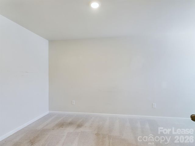 15611 Country House Street, Charlotte, NC 28273