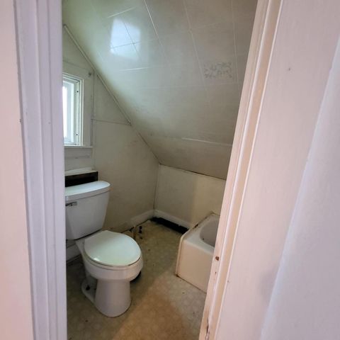 612 Buffalo STREET, Manitowoc, WI 54220