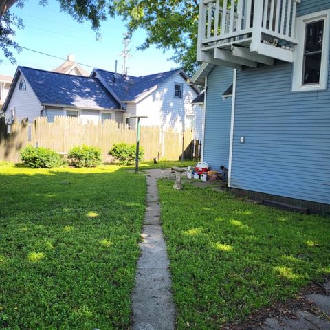 612 Buffalo STREET, Manitowoc, WI 54220