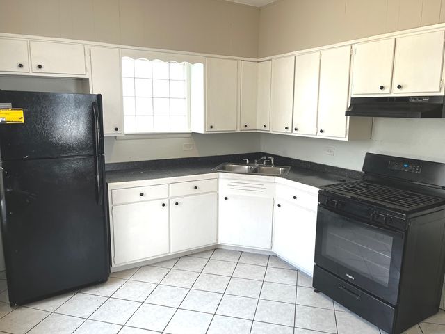 2235 Harvey Avenue, Berwyn, IL 60402